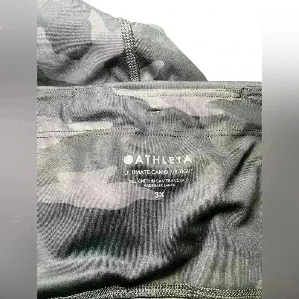 Athleta Ultimate Camo 7/8 Black Tight Size 3X - Picture 4 of 4